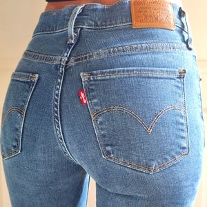 Levis skinny jeans